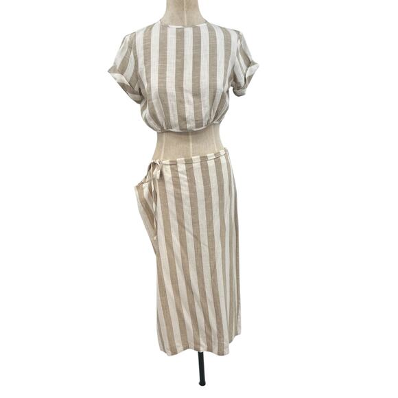 Lioness Fazio Skirt Set Tee Shirt Pinstripe Neutral Linen Nude White Size Medium - Picture 2 of 16